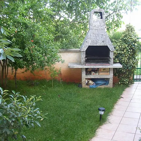 Apartments Jadranka Pula Exterior photo